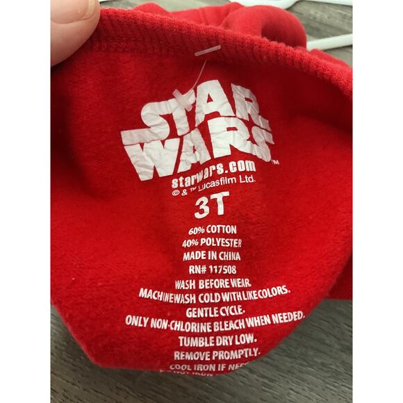 Star Wars 3T Sweatshirt Red Multi “On My Way To Steal Your Heart” - Picture 5 of 5